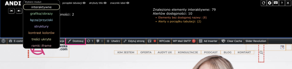 Screen użycia ANDI na stronie. Jest to nakładka na stronę w postaci czarnego paska i z rozwijanym menu, z którego wybieramy czy chcemy zbadać elementy interaktywne, czy grafiki lub obrazy, czy łącza i przyciski, czy kontrast kolorów czy treści ukryte czy ramki i iframe. Tu przykład z achmielewska.com, gdzie w wyniku testu ANDI znalezionio 79 elementów interaktywnych i 10 alertów dostępności. Obiecuję je poprawić